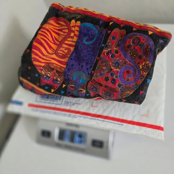 Laurel Burch Feline Friends  Cats Crossbody Bag Purse Canvas Zip Black Red Boho - Picture 11 of 12